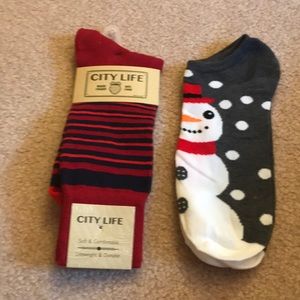 🎁 3/$15 - NWOT, Two Pairs Socks
